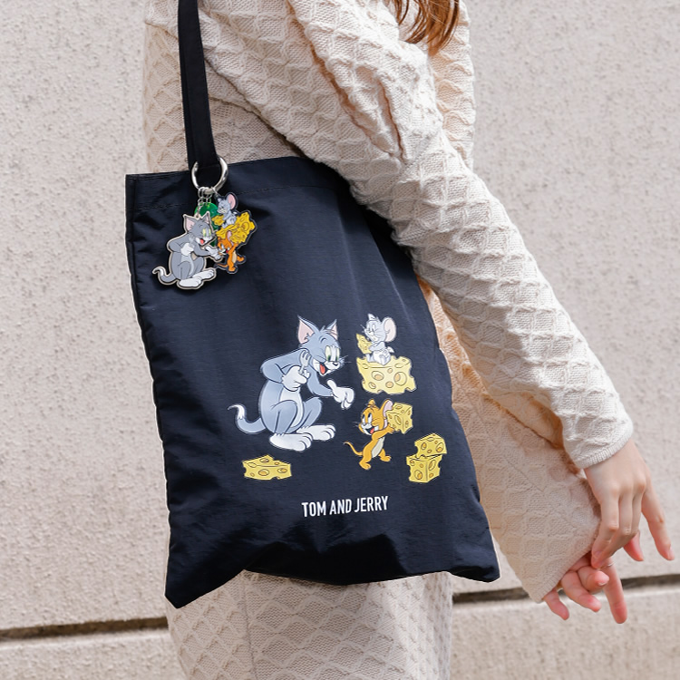 11月11日はチーズの日 - TOM AND JERRY Official Online Store