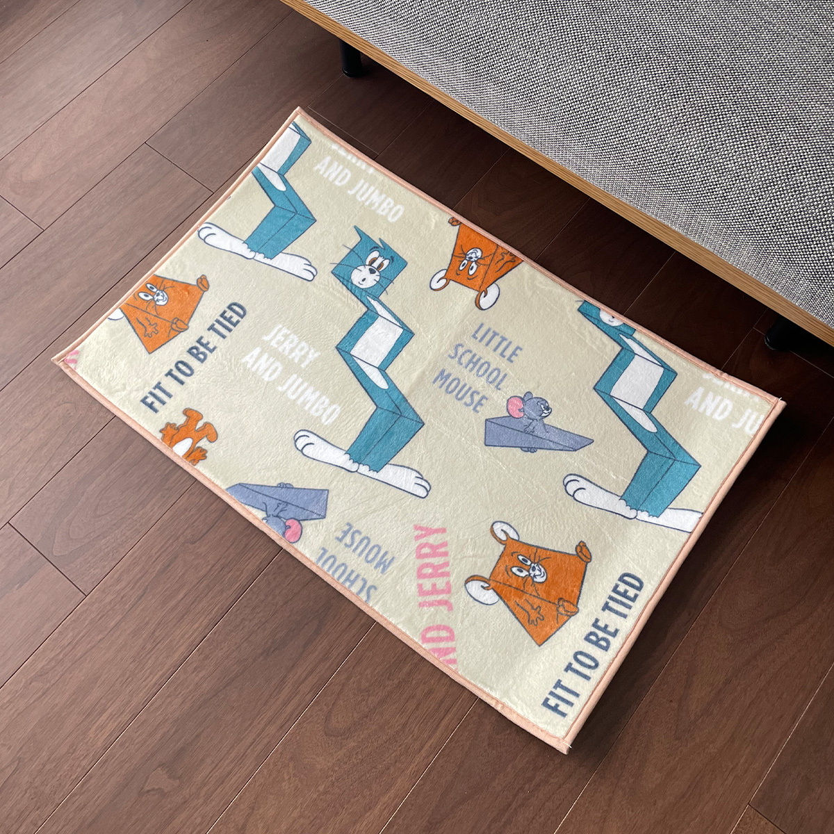 トムとジェリー メニーファニーラグ 小 - TOM AND JERRY Official