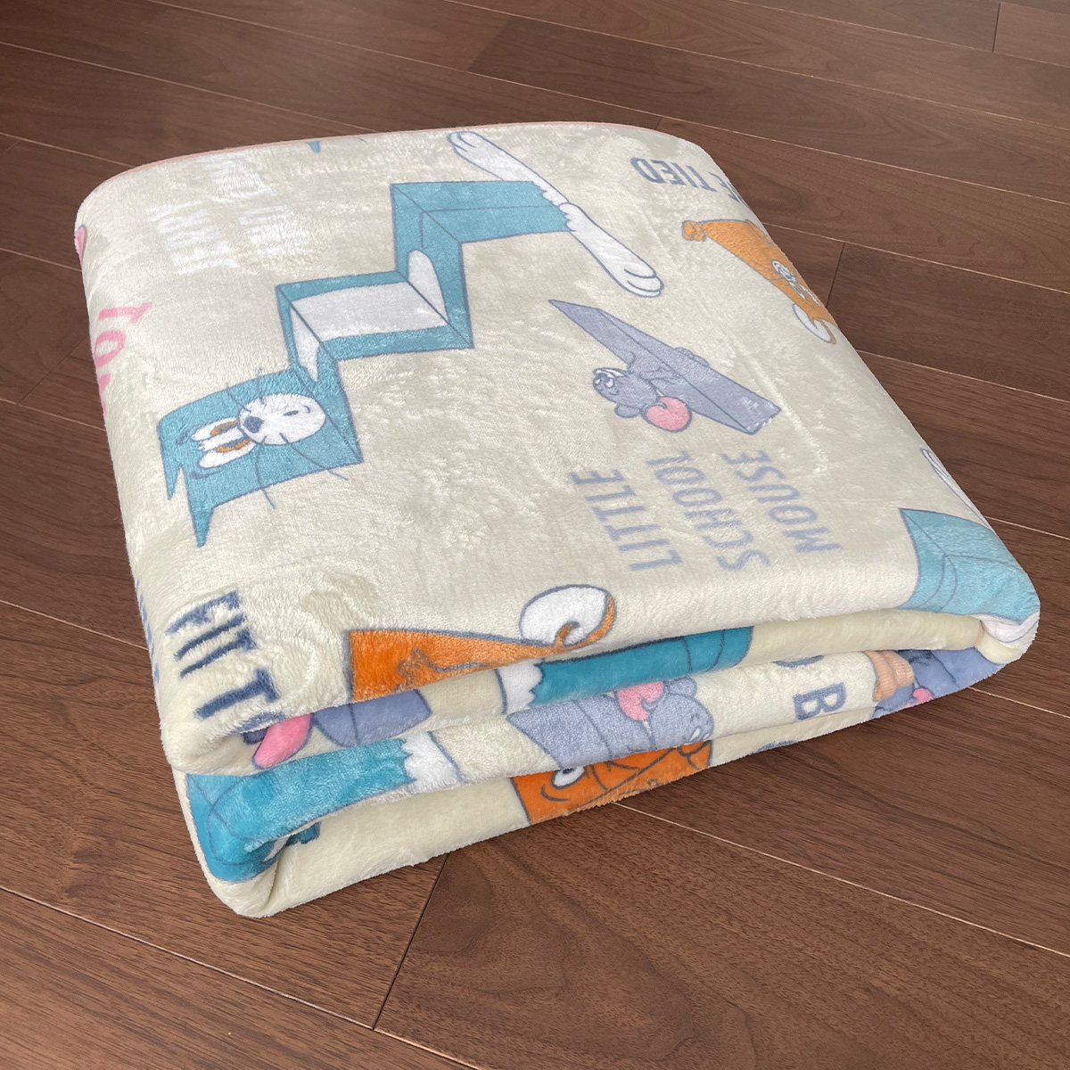 トムとジェリー　ファニーラグ　ラグ