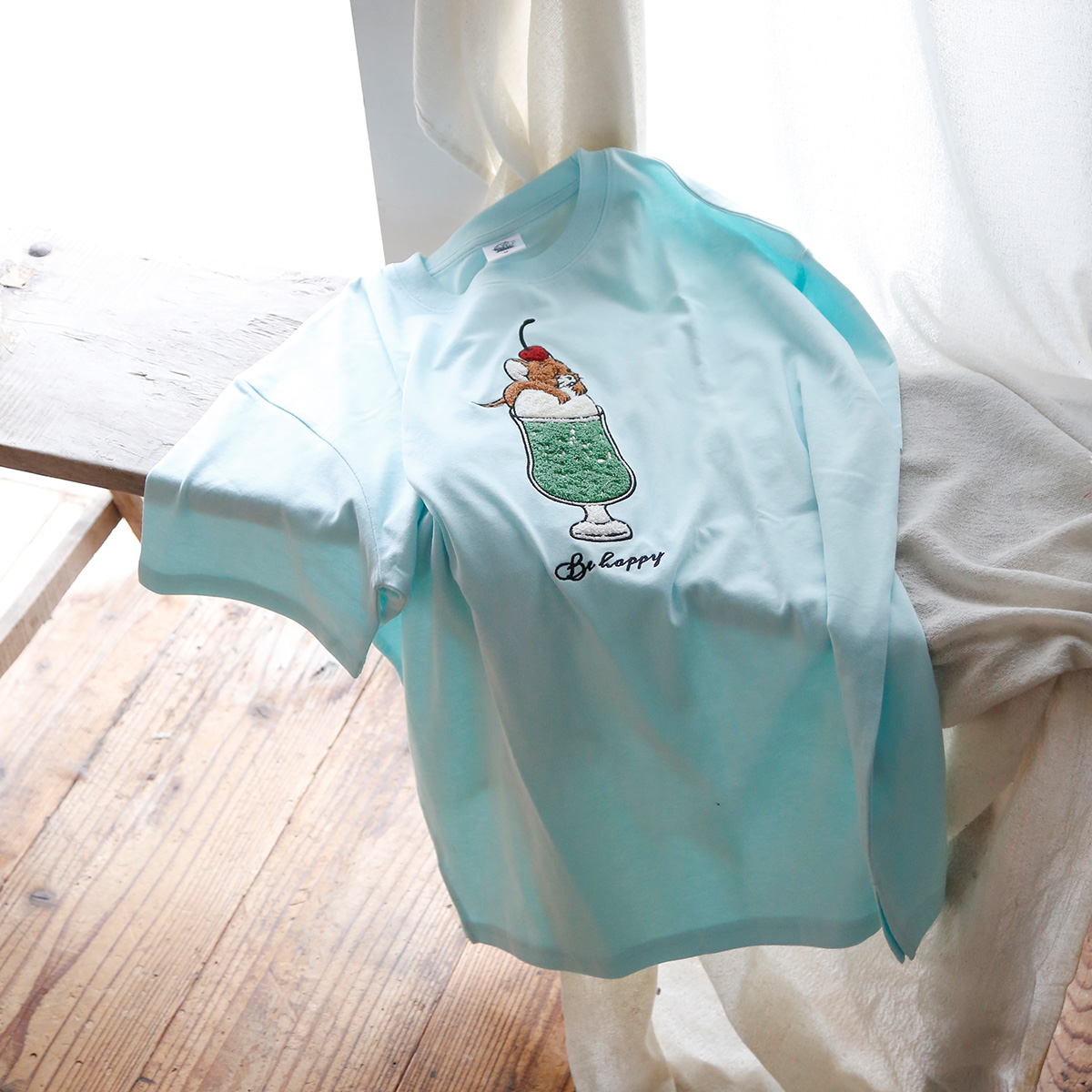 トムとジェリー サガラ刺繍半袖Tシャツ（レディース） - TOM AND JERRY