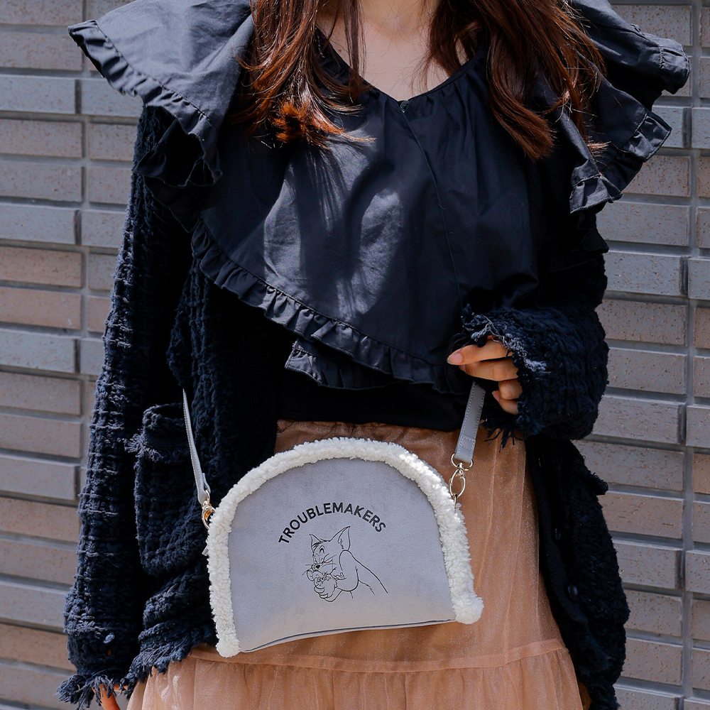 TOM and JERRY フレンズボアショルダーバッグ - TOM AND JERRY