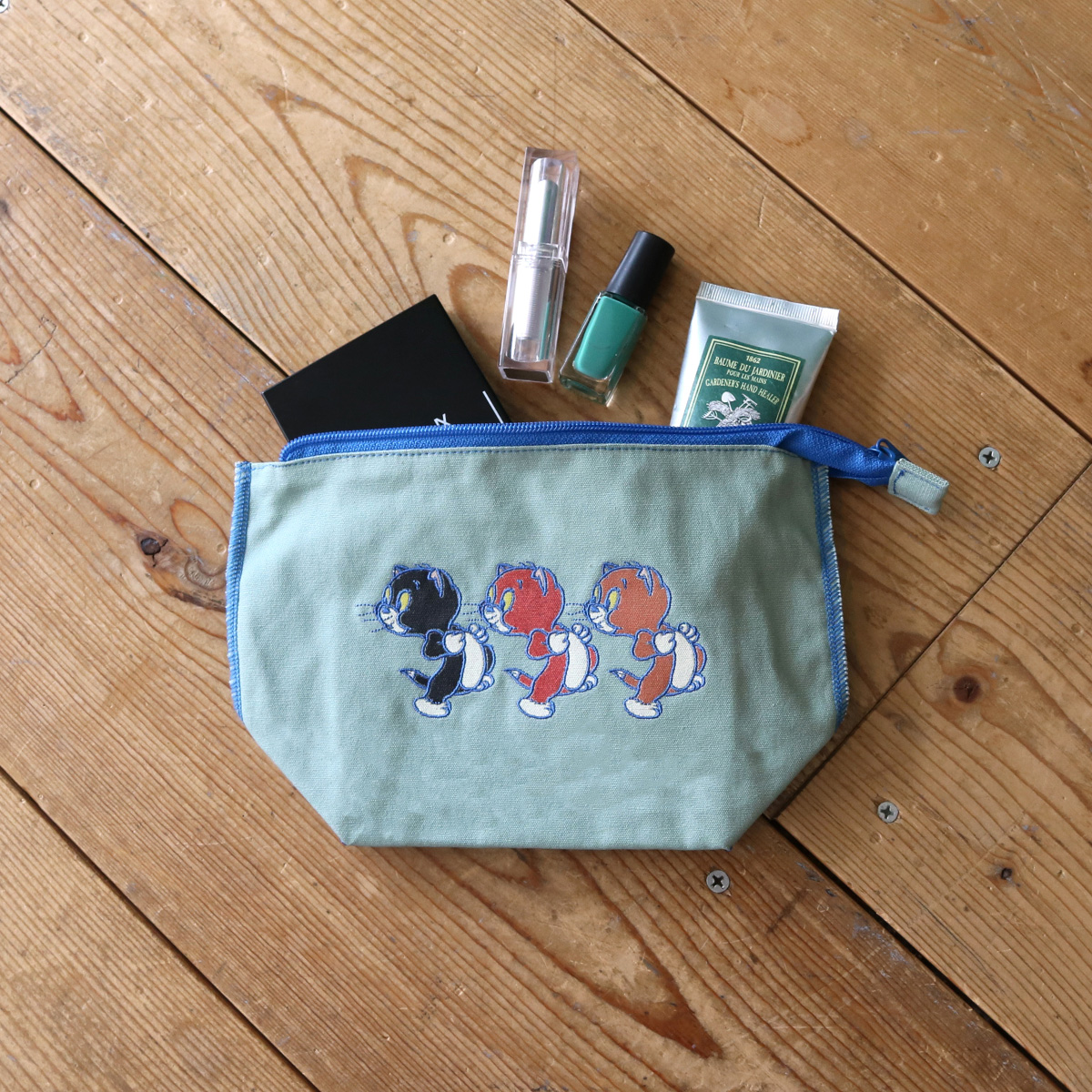 TOM and JERRY ロックステッチポーチ - TOM AND JERRY Official Online