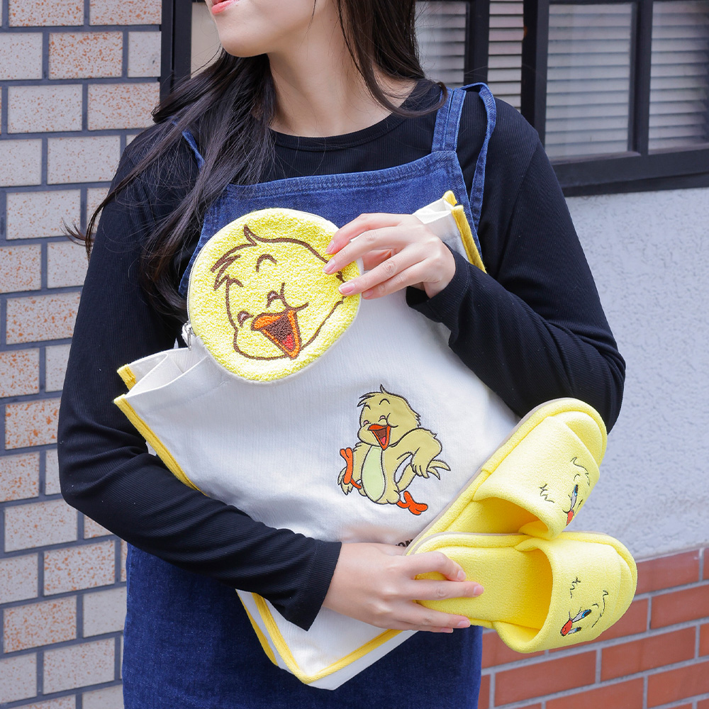 TOM and JERRY タイニークラブ スマイルフェイスサガラポーチ - TOM