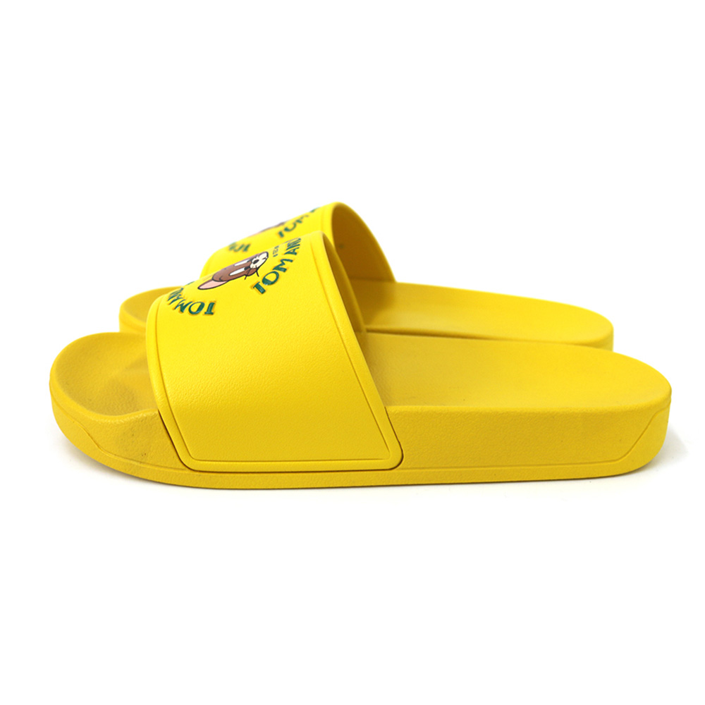 TOM and JERRY フレンズ シャワーサンダル - TOM AND JERRY Official